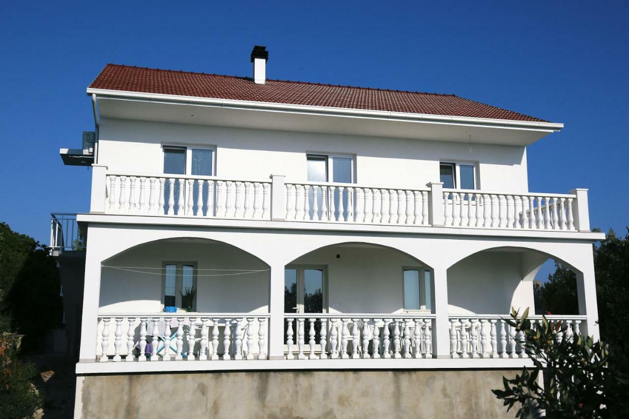 Apartments Tonia Br. 1 Zavalatica Bagian luar foto